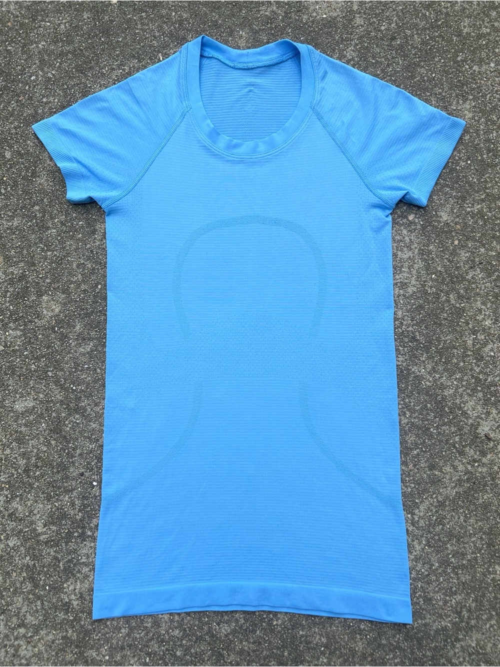 Lululemon Swiftly Tech Short Sleeve 2.0 Ocean Wave Aero Blue Poolside Size 2